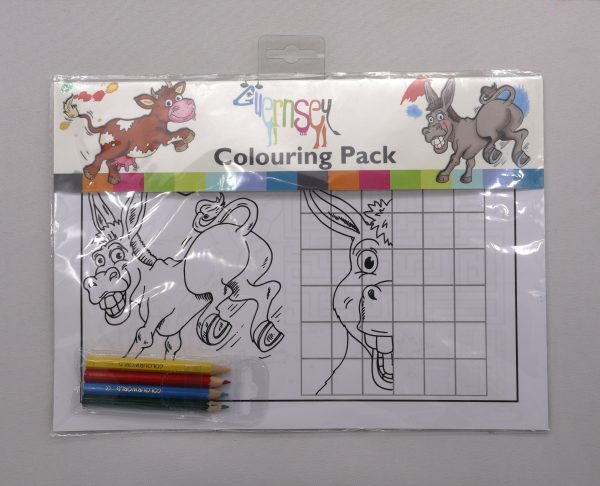 ACTIVITY COLOURING PACK & PENCILS