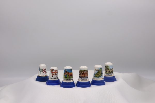 THIMBLE RETRO COW BOXED